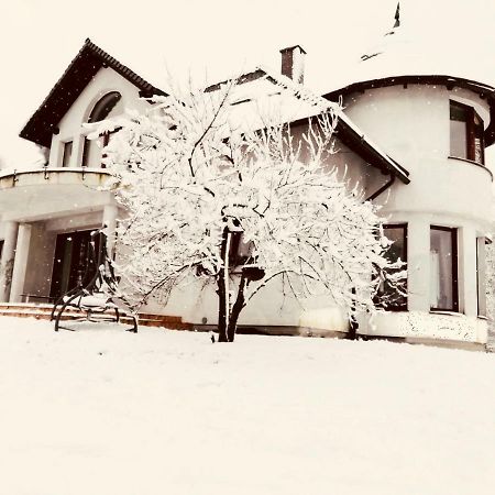 Nibylandia Dom Pod Lasem Nowa Wies Grodziska 외부 사진